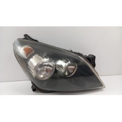 OPEL ASTRA H LAMPA PRZÓD PRAWA