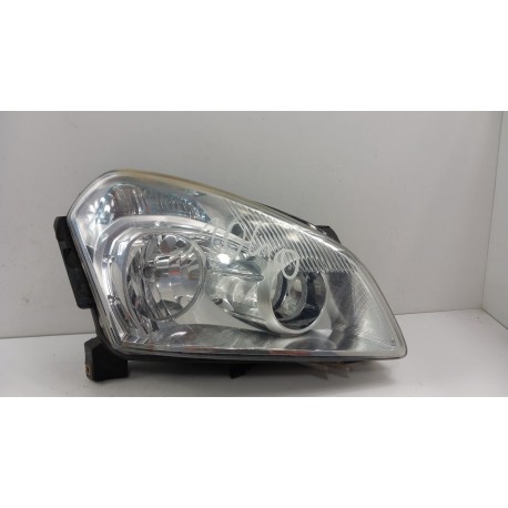 NISSAN QASHQAI J10 LAMPA PRZÓD PRAWA