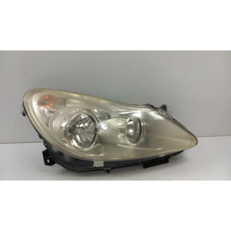 OPEL CORSA D LAMPA PRZÓD PRAWA