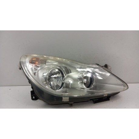 OPEL CORSA D LAMPA PRZÓD PRAWA