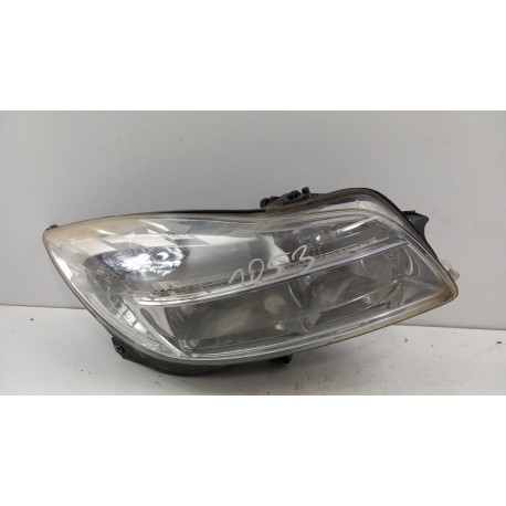 OPEL INSIGNIA A LAMPA PRZÓD PRAWA