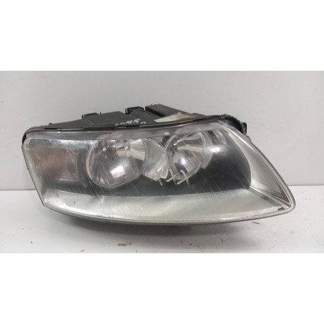 AUDI A6 C6 LAMPA PRZÓD PRAWA