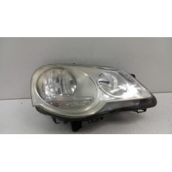 VW POLO 9N3 LIFT LAMPA PRZÓD PRAWA