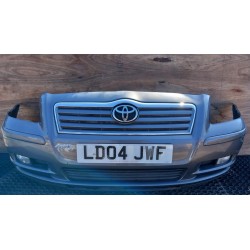 TOYOTA AVENSIS T25 ZDERZAK PRZÓD 1E5 HALOGEN