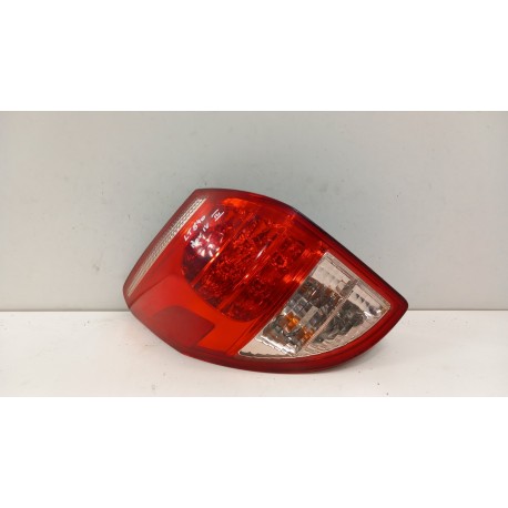 TOYOTA RAV 4 II LAMPA TYŁ LEWA