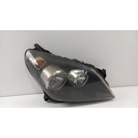 OPEL ASTRA H LIFT LAMPA PRZÓD PRAWA