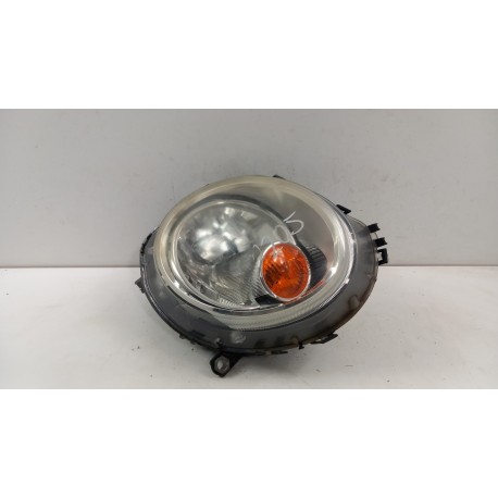 MINI COOPER R56 LAMPA PRZÓD PRAWA