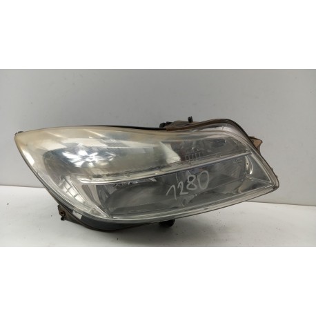 OPEL INSIGNIA A LAMPA PRZÓD PRAWA