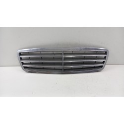 MERCEDES W203 LIFT SEDAN KOMBI ATRAPA GRILL CHROM