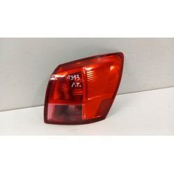 NISSAN QASHQAI J10 LAMPA TYŁ PRAWA