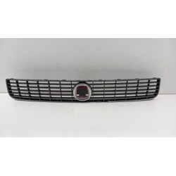 FIAT GRANDE PUNTO ATRAPA GRILL CHROM