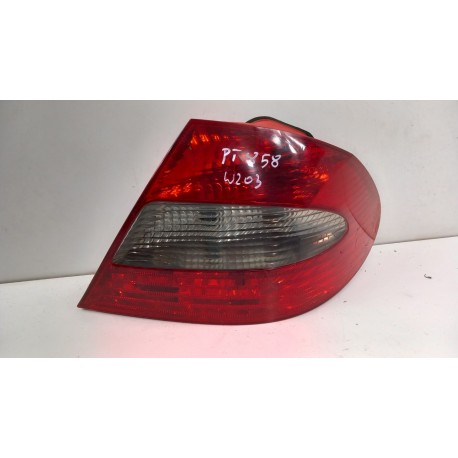 ???MERCEDES W203 LAMPA TYŁ PRAWA TYP NADWOZA