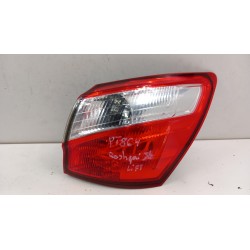 NISSAN QASHQAI J10 LIFT LAMPA TYŁ PRAWA