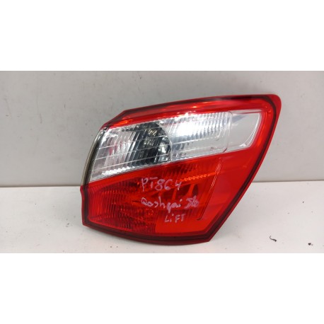 NISSAN QASHQAI J10 LIFT LAMPA TYŁ PRAWA