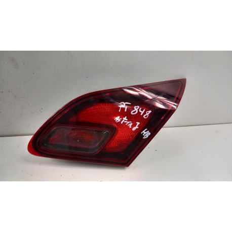 OPEL ASTRA J HB LAMPA TYŁ PRAWA W KLAPĘ