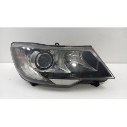 SKODA SUPERB LAMPA PRZÓD PRAWA EU SOCZEWKA