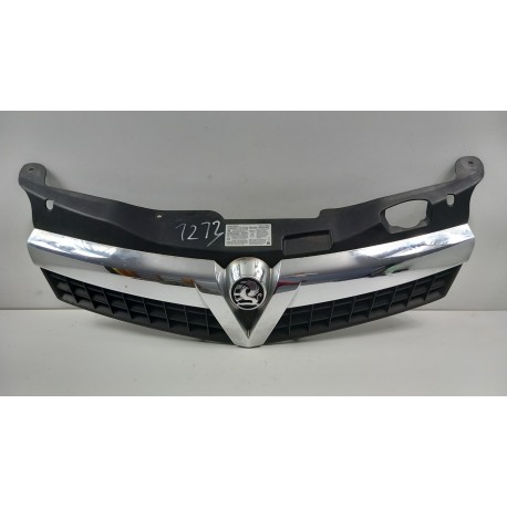 OPEL ASTRA H GTC ATRAPA GRILL CHROM