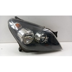 OPEL ASTRA H GTC LIFT LAMPA PRZÓD PRAWA