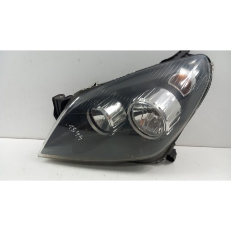 OPEL ASTRA H LAMPA PRZÓD LEWA