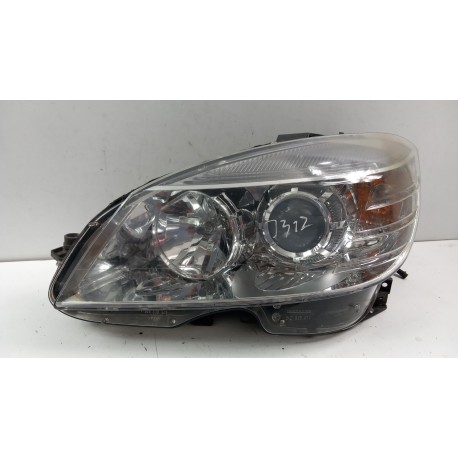 MERCEDES W204 COUPE LAMPA PRZÓD LEWA EU SOCZEWKA