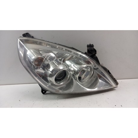 OPEL VECTRA C LIFT LAMPA PRZÓD PRAWA