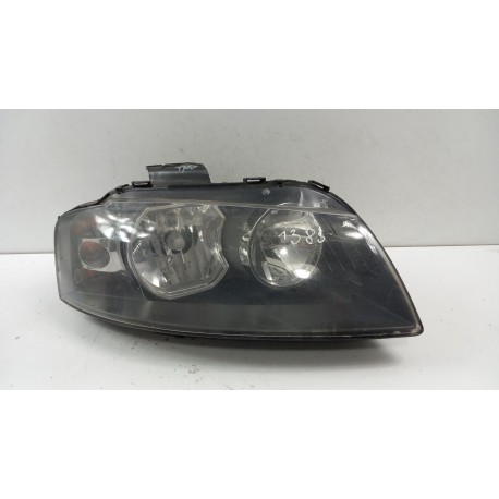 AUDI A3 8P LAMPA PRZÓD PRAWA