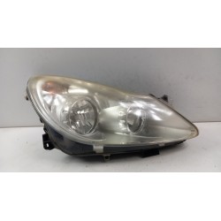 OPEL CORSA D LAMPA PRZÓD PRAWA