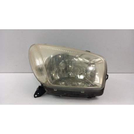 TOYOTA RAV4 II LAMPA PRZÓD PRAWA