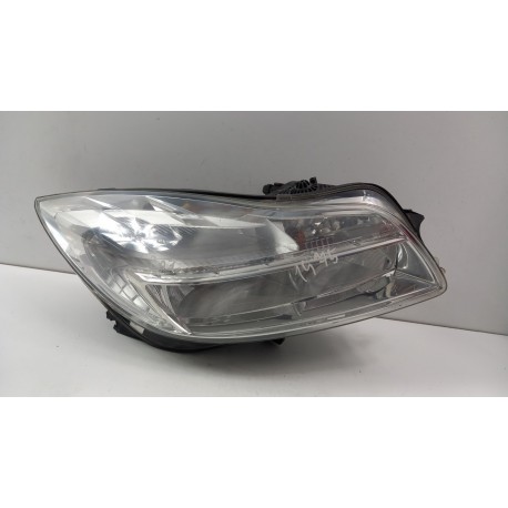 OPEL INSIGNIA A LAMPA PRZÓD PRAWA