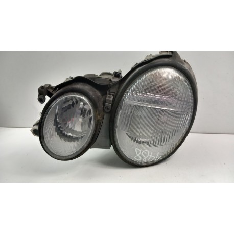 MERCEDES CLK W208 COUPE LAMPA PRZÓD LEWA