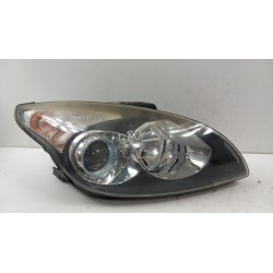 HYUNDAI I30 I LAMPA PRZÓD PRAWA SOCZEWKA