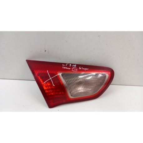 ????MITSUBISHI LANCER VIII HB LAMPA TYŁ LEWA W KLAPĘ