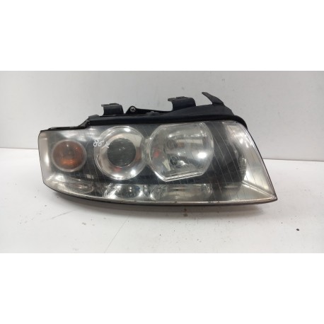 AUDI A4 B6 LAMPA PRZÓD PRAWA SOCZEWKA