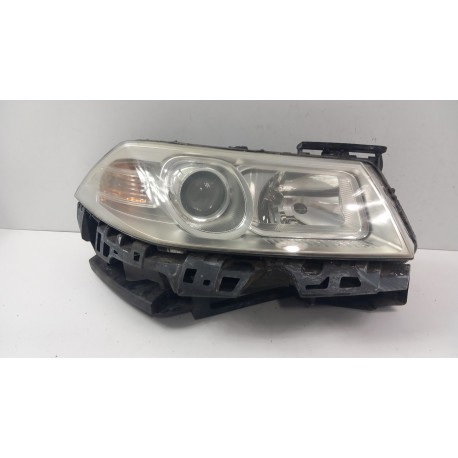 RENAULT MEGANE II LIFT CABRIO LAMPA PRZÓD PRAWA EU SOCZEWKA