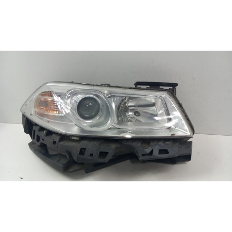 PEUGEOT 308 T7 LAMPA PRZÓD PRAWA EU SOCZEWKA