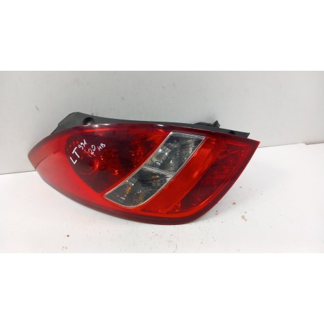 HYUNDAI I20 I HB LAMPA TYŁ LEWA