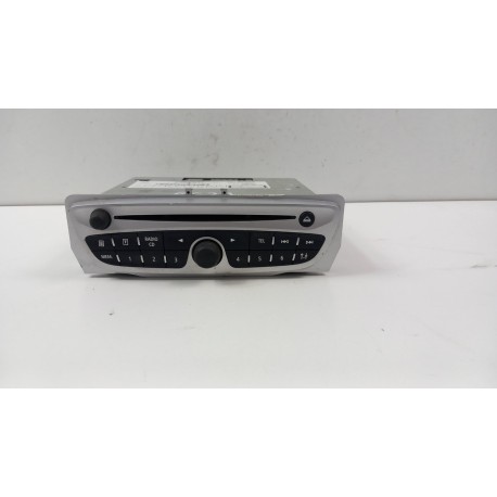 RENAULT MEGANE III CD RADIO 281155040R T C867