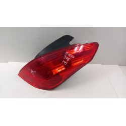 PEUGEOT 308 T7 HB LAMPA TYŁ PRAWA