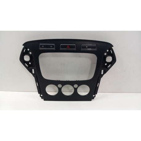 FORD MONDEO MK4 RAMKA RADIA