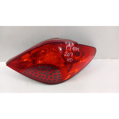 PEUGEOT 207 HB LAMPA TYŁ PRAWA