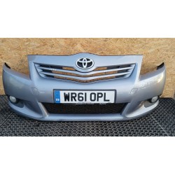 TOYOTA VERSO 2009-2013 ZDERZAK PRZÓD HALOGEN 8T4