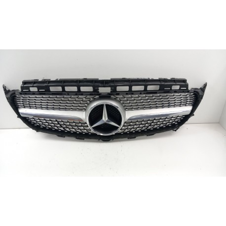 MERCEDES W213 ATRAPA GRILL