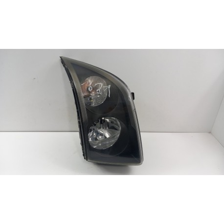 VW CRAFTER I LAMPA PRZÓD PRAWA