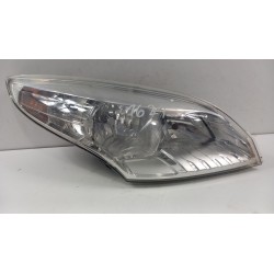 RENAULT MEGANE III LAMPA PRZÓD PRAWA