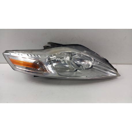 FORD MONDEO MK4 LAMPA PRZÓD PRAWA