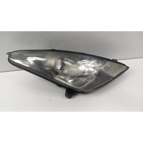 TOYOTA CELICA T23 LAMPA PRZÓD PRAWA SOCZEWKA