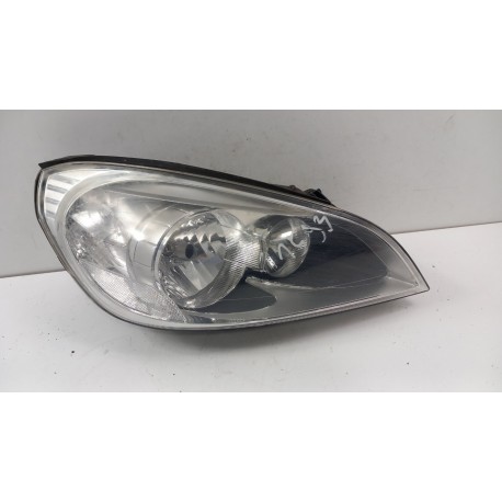 VOLVO V60 D2 LAMPA PRZÓD PRAWA