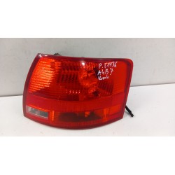 AUDI A4 B7 KOMBI LAMPA TYŁ PRAWA