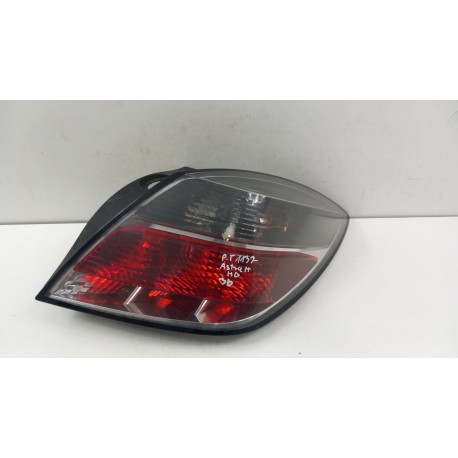 OPEL ASTRA H III HB 3D LAMPA TYŁ PRAWA