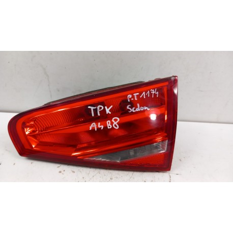 AUDI A4 B8 SEDAN LAMPA TYŁ PRAWY